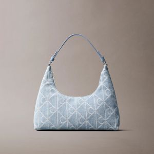 Borsa da spalla in denim Calvin Klein con emblem logo all-over Azzurro